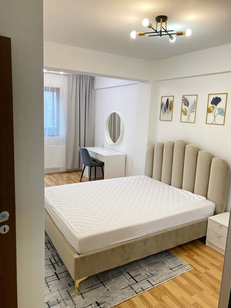 Titan Policlinica, Burdujeni, Codrii Neamtului, bloc nou, 2 locuri parcare