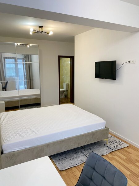 Titan Policlinica, Burdujeni, Codrii Neamtului, bloc nou, 2 locuri parcare