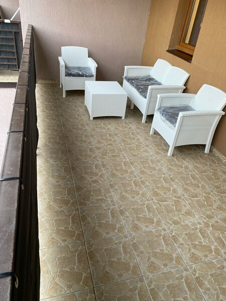 Titan Policlinica, Burdujeni, Codrii Neamtului, bloc nou, 2 locuri parcare